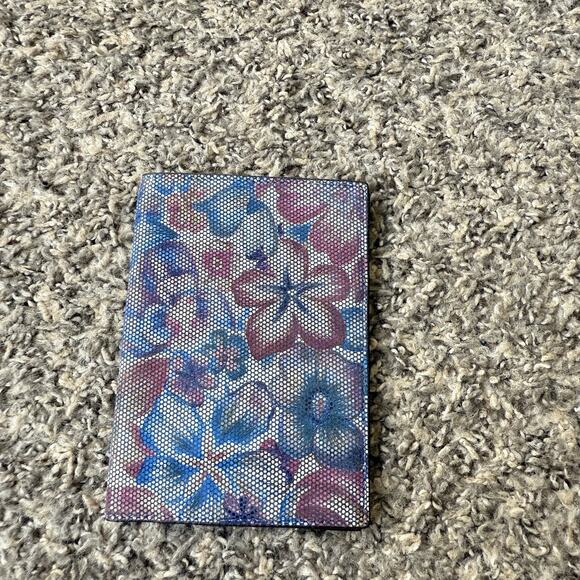LODIS Embossed FLORAL Leather Bifold ID Holder Multicolor 5.5X X 4 in New - Picture 1 of 4